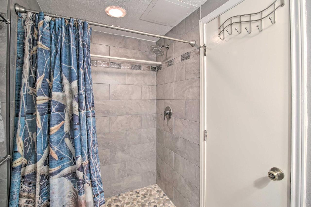 Sunny Oceanfront Condo On South Padre Island Beach Exterior foto